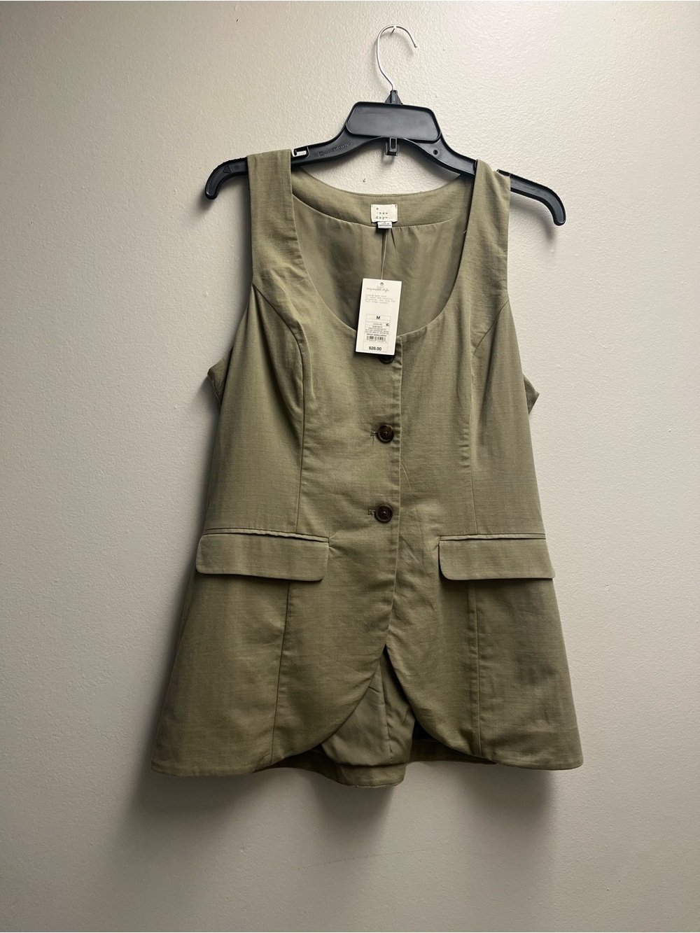 a new  day Sleeveless Olive Green Button Front Vest Romper